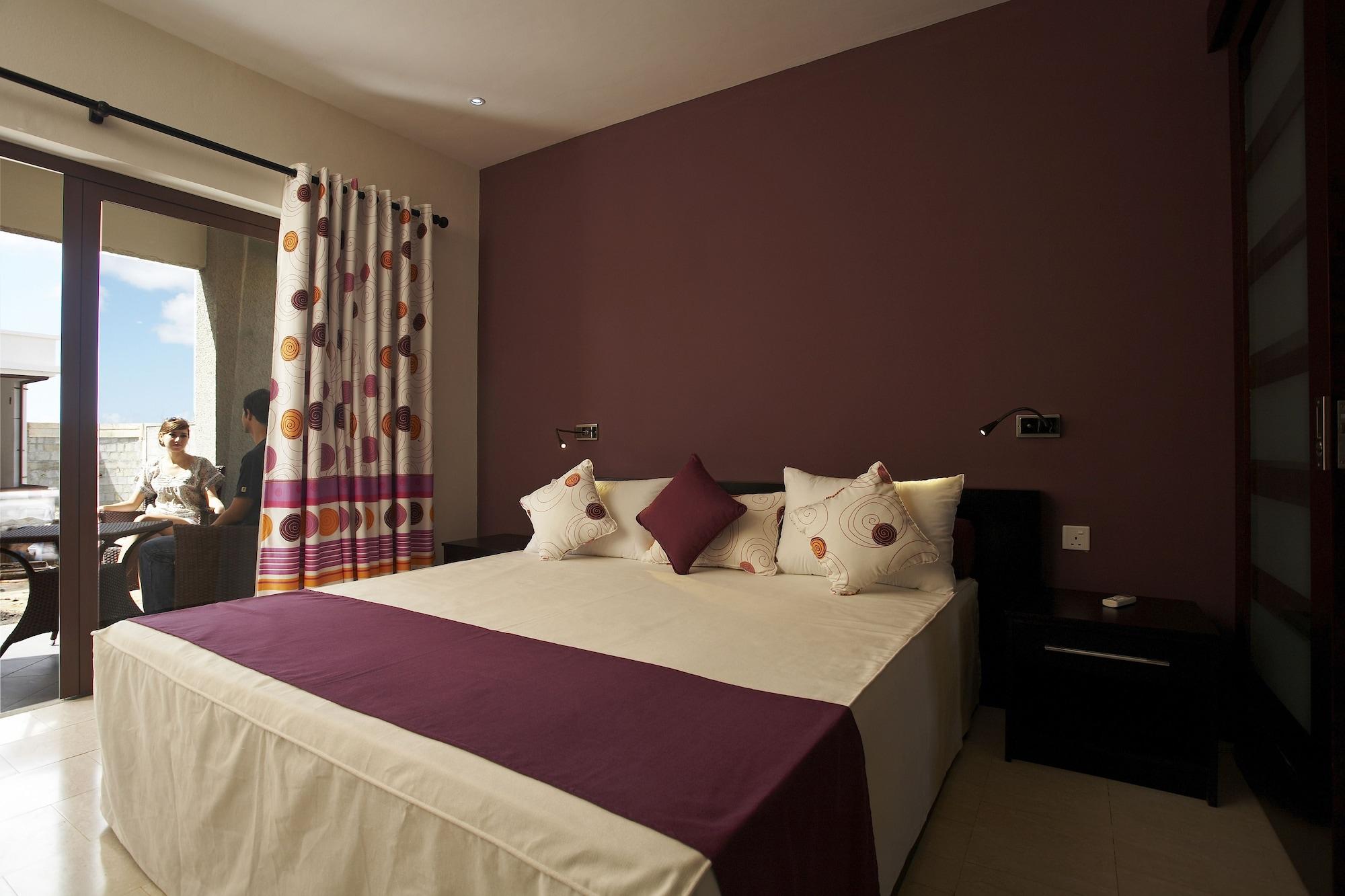 Grand Bay Suites Dış mekan fotoğraf