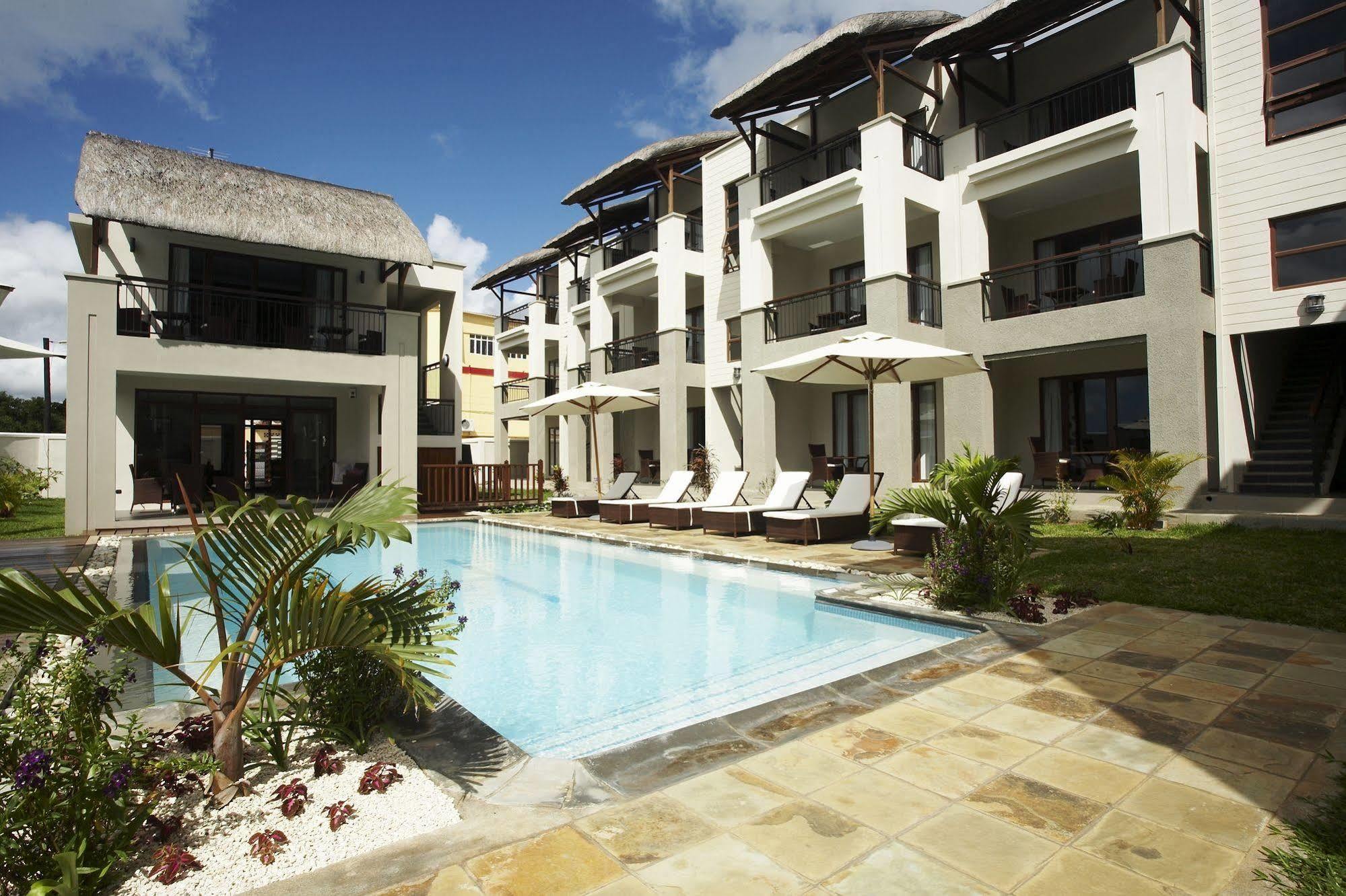 Grand Bay Suites Dış mekan fotoğraf