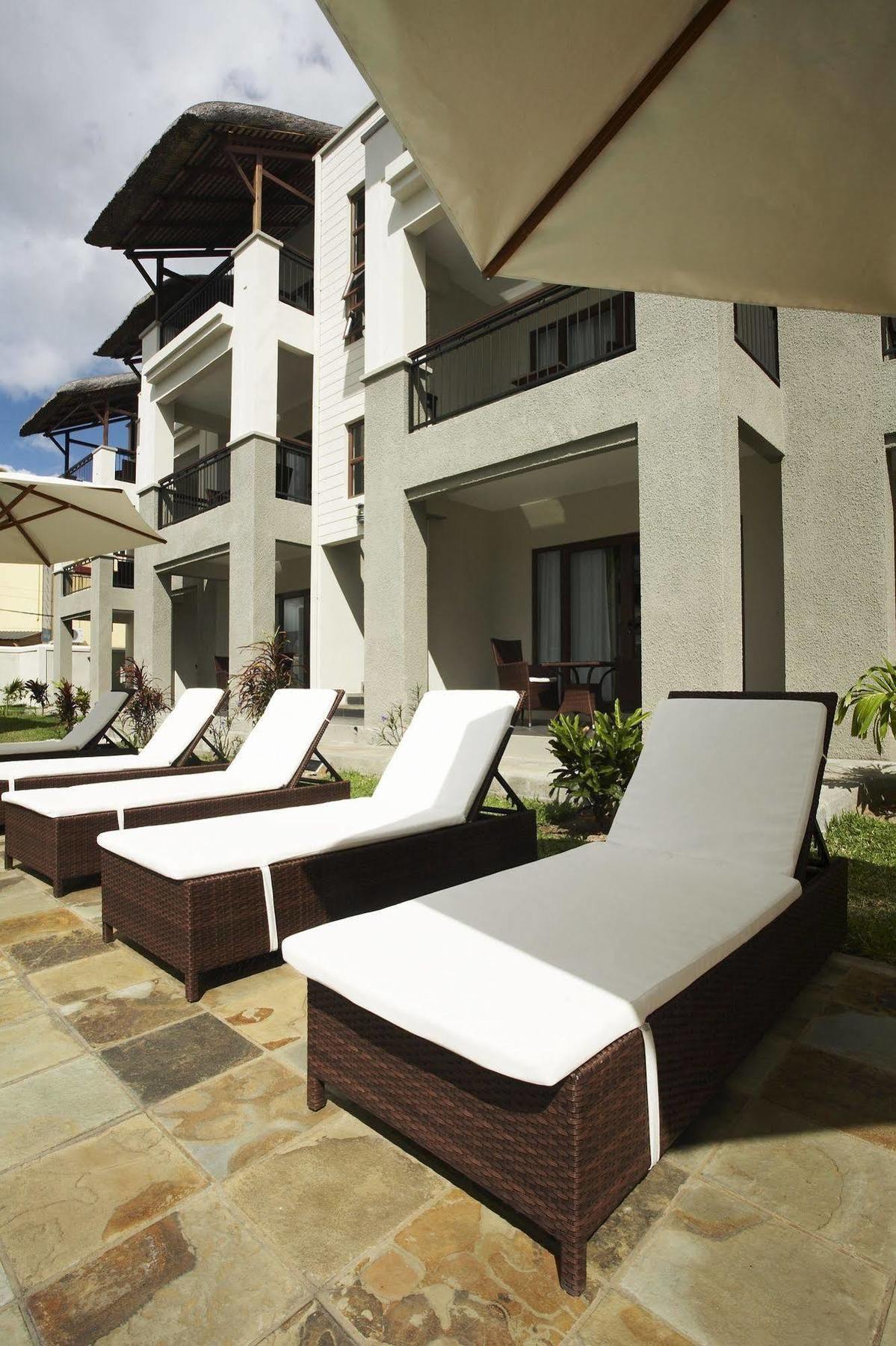 Grand Bay Suites Dış mekan fotoğraf