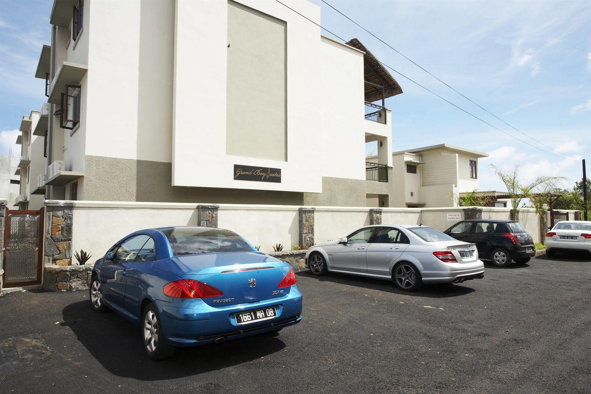 Grand Bay Suites Dış mekan fotoğraf