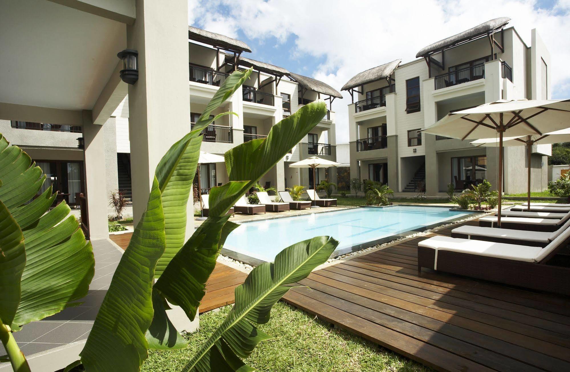 Grand Bay Suites Dış mekan fotoğraf